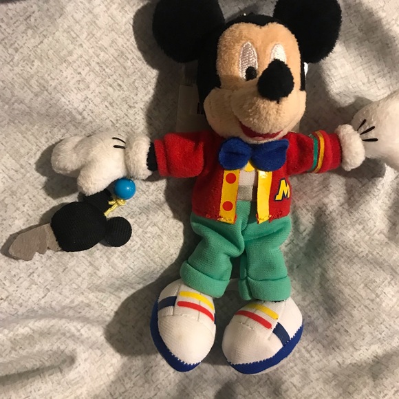 SOLD👹Tokyo Disney Resort Mickey Chain Keychain NT - Picture 2 of 5